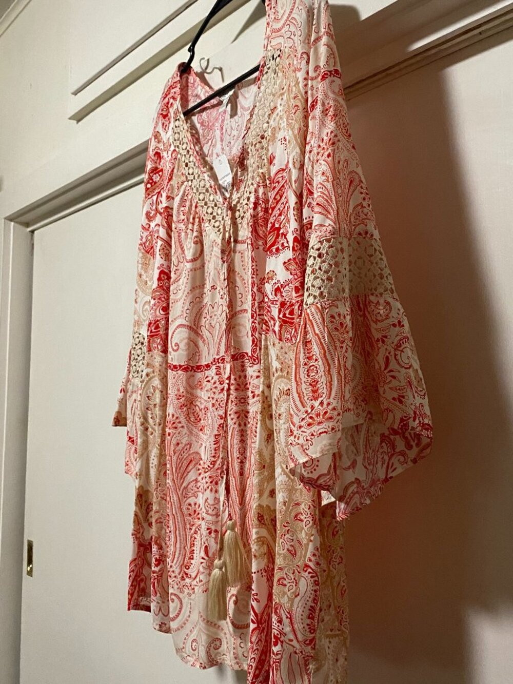 CATO, BEAUTIFUL BOHO BLOUSE W/TAN. OPEN WEAVE LACE, size 18/20